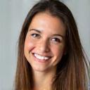 Headshot of Carolina Mendes.